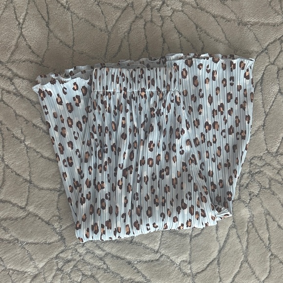 Ann Taylor White and Brown Pleated A-Line Skirt - Picture 6 of 8